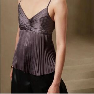 Banana Republic Pleated Cross Back Cami in Dusty Amethyst Size Medium